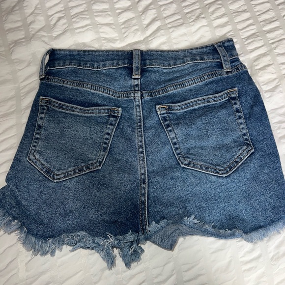 Jean Shorts - Picture 2 of 3